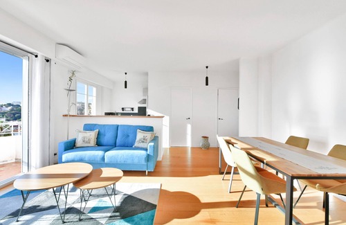 Carnot Apartment | Oceanview T2 in Cannes with Spa and Breakfast Included