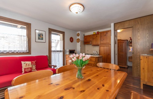 Selva di Cadore Apartment | Family-Friendly Stay at Le Marmotte 2 with Kitchen Access