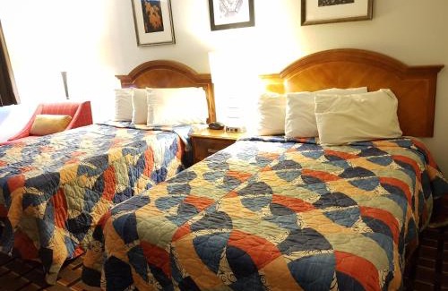 Le Mars Hotel | Family-Friendly Stays at Le Mars Inn and Suites