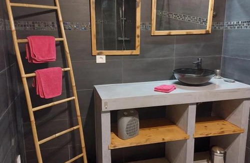 Labeaume Bed & Breakfast | Indulge in Relaxation at Le Mas des Roches with Private Hot Tub
