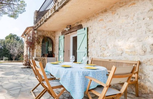 Tourtour House | Discover Le Mas du Magnoglia: Top-Rated Family Getaway