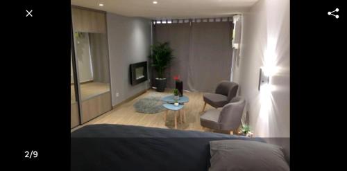 Le Cendre Apartment | Relaxing Retreat at Le Menhir with Jacuzzi & Family-Friendly Amenities