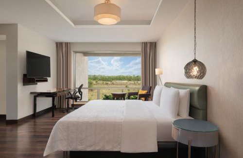 Nagpur Hotel | Experience Le Meridien Nagpur: A 5-Star Retreat