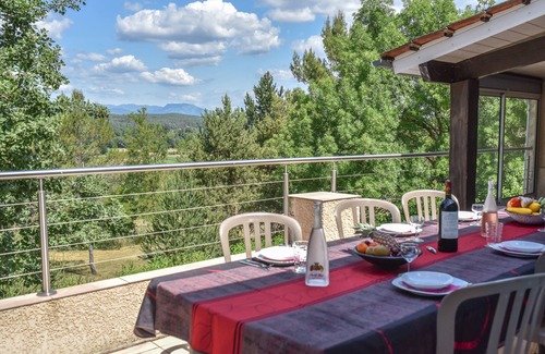 Grospierres Cottage | Discover Le Moinotin: Family-Friendly Retreat in Grospierres
