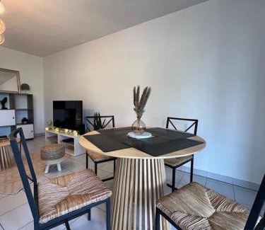 Blagnac Apartment | Le Montaigne - Parking inclus, Tramway et MEET