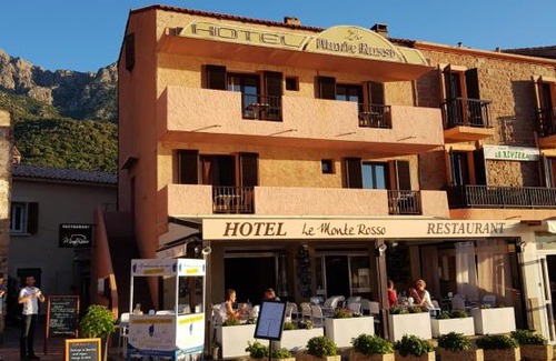 Porto Hotel | Experience Oceanfront Bliss at Le Monte Rosso Hotel
