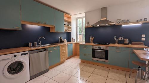 Bellenot-sous-Pouilly House | Experience Family-Friendly Bliss at Le Moulin de la Motte