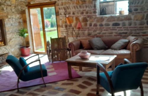 Saint-Denis-les-Bourg House | Discover Le Moulin de Chamambard: Pet & Child Friendly Stay