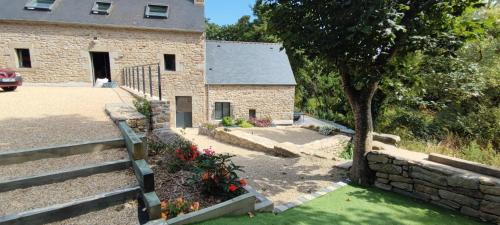 Ploudalmezeau House | Le moulin de Kerloroc