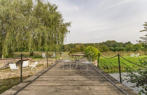 Saint-Vigor House | Discover Le Moulin de la Côte: Pet-Friendly Retreat with Hot Tub