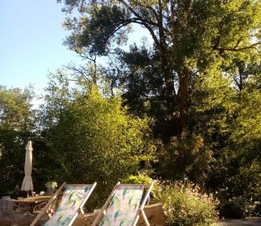 Leotoing Bed & Breakfast | Experience Tranquility at Le Moulin du Bateau Hotel