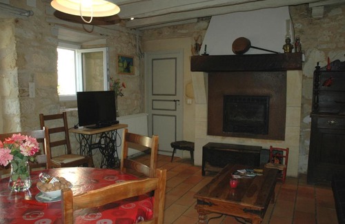 Cenac-et-Saint-Julien House | Pet-Friendly Retreat at Le Moulin du Bouscot - Rated 9/10