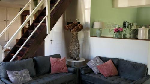 Sorges-et-Ligueux-en-Perigord Bed & Breakfast | Discover Le Moulin du Clapier with Oceanfront Serenity