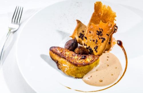 Charnay-les-Macon Hotel | Oceanfront Getaway at Le Moulin du Gastronome