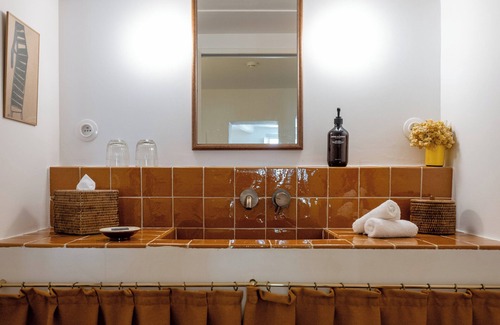 Lourmarin Hotel | Discover Le Moulin in Lourmarin: An Eco-Friendly Retreat