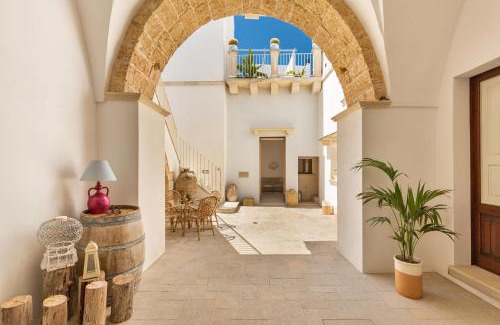 Specchia Apartment | Elegant Le Mule Suite and Rooms - Family Friendly Getaway