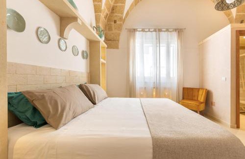 Specchia Apartment | Elegant Le Mule Suite and Rooms - Family Friendly Getaway
