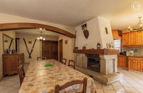Sainte-Reine House | Family-Friendly Retreat at Le Murger - Sainte Reine
