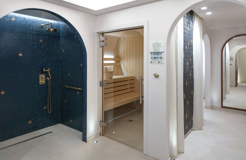 Saint-Briac-sur-Mer Hotel | Unforgettable Le Nessay: Guest Rated 9.8 with Ocean Views
