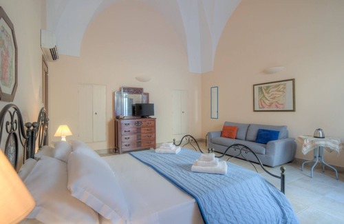 Vernole Apartment | Le Nicchie by Typney