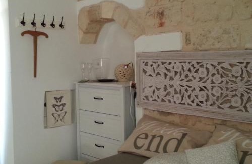 Bari City Centre House | Discover Le Nicchie: Guest Rated 9.1 with Kitchen Amenities