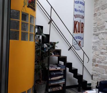 Charonne Apartment | Exceptional Le Nichoir Aux Oiseaux with Convenient Parking