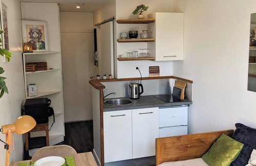 Poitiers Apartment | Le Nichoir - Charming, light-filled studio in the heart of the historic city center