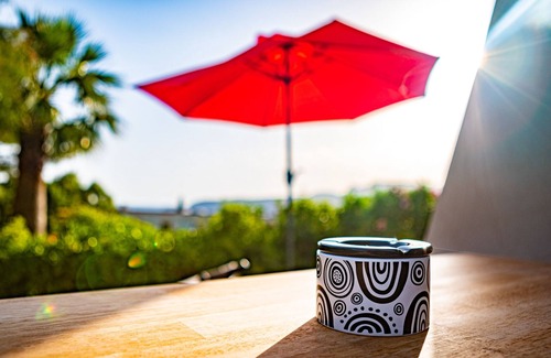Cassis Apartment | Oceanfront Bliss at Le nid Cassidain by Winkyhouse
