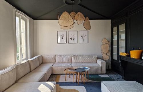 Vanault-le-Chatel House | Discover Le Nid du Chardonnay: Family-Friendly Retreat