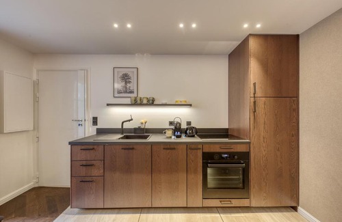 Archives Apartment | Family-Friendly Comfort in Le Marais - 4-Star Hotel