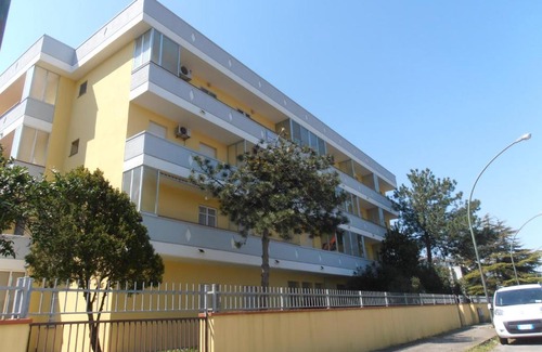 Lido delle Nazioni House | Discover Le Ninfee: Pet-Friendly with Breakfast Included