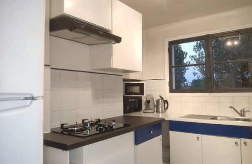 Noisy-le-Sec Apartment | Discover Family-Friendly Comfort at Le Noisy S Hotel