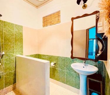 Berenty Private Reserve Hotel | Discover Le Nouvel Eden: Pet-Friendly with Breakfast Included