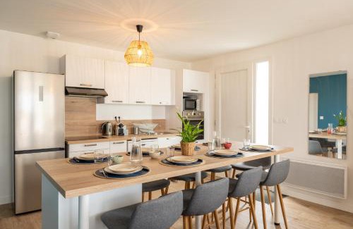 Montaigu Apartment | Modern Le Noyer: Family-Friendly Haven with Parking