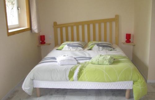 Saint-Andre-en-Vivarais House | Relax at Le Péché de Paresse with Ocean Views & More