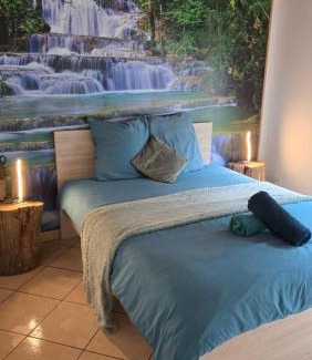 Huisnes-sur-Mer House | Family-Friendly Getaway at Le Pélican - Rated 9/10