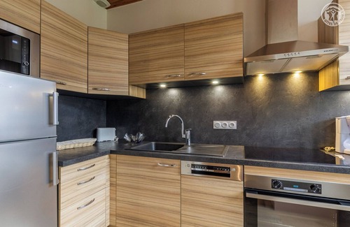 Les Chavannes-en-Maurienne House | Cozy Le Presbytère: Family-Friendly Stay in Maurienne