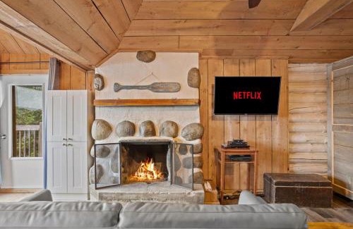 Sainte-Lucie-des-Laurentides House | Family-Friendly Le P'tit Bonheur - Beach with Activities