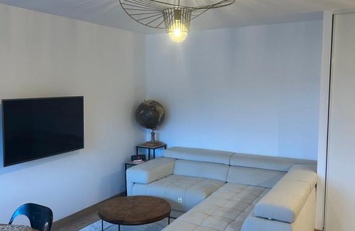 Blonville-sur-Mer Apartment | Cozy Retreat at Le P’tit cosy - Guest Rated 8.7/10