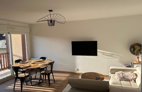 Blonville-sur-Mer Apartment | Cozy Retreat at Le P’tit cosy - Guest Rated 8.7/10
