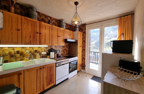 La Mongie Ski Chalet | Family-Friendly Le Pain de Sucre Chalet for 12 Guests