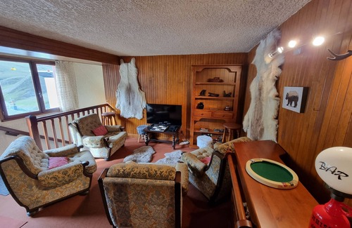 La Mongie Ski Chalet | Family-Friendly Le Pain de Sucre Chalet for 12 Guests