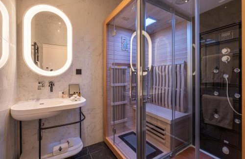 Saint Seurin - Fondaudege Hotel | Indulge at Le Palais Gallien Hôtel & Spa - 5-Star Retreat
