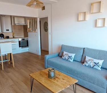 Perpignan Apartment | Le Panoramique - Cozy T2 Near City Center and Train Station