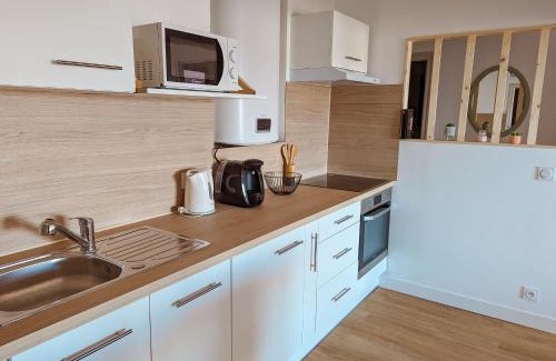 Perpignan Apartment | Le Panoramique - Cozy T2 Near City Center and Train Station