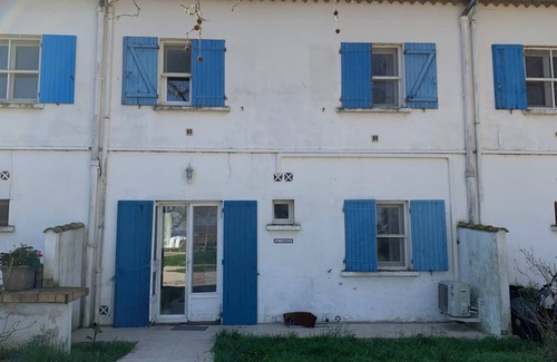 Arles House | Beautiful Le PANTAÏ: Ideal 5-Bedroom Gite in Camargue