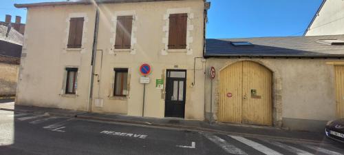 Cosne-Cours-sur-Loire House | Family-Friendly Getaway at Le Papillon - Rated 9.3/10