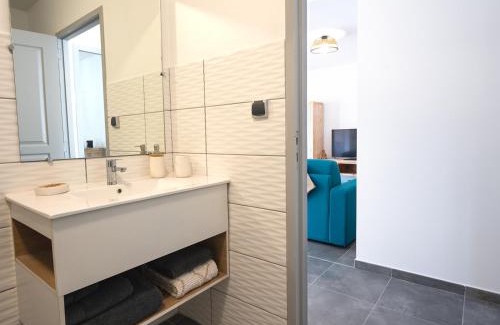 Trois-Ilets Apartment | Family-Friendly Stay at Le Paradis Bleu - Rated 9.6/10