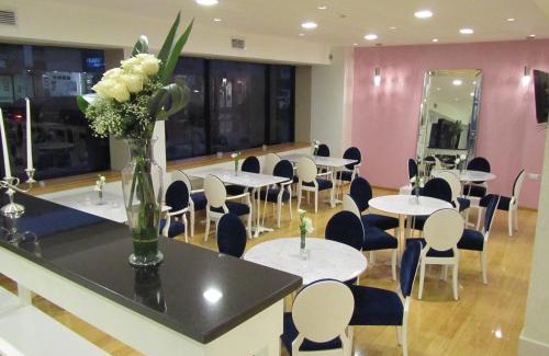 Villa Maria Hotel | Oceanfront Comfort at Le Parc Hotel & Suite - 4 Stars