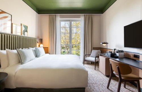 Boulogne-Billancourt Hotel | Discover Le Parchamp: Pet-Friendly Hotel in Boulogne
